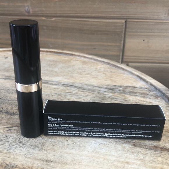 BOBBI BROWN Skin Foundation Stick NATURAL TAN (W-054) .31 oz - NEW - Picture 3 of 5